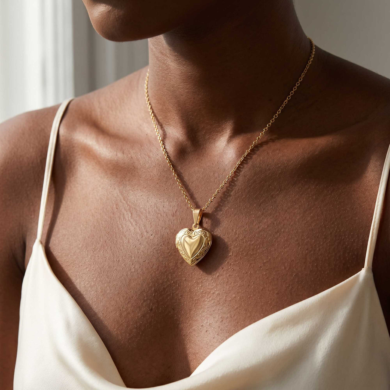 Scroll Heart Photo Locket Necklace