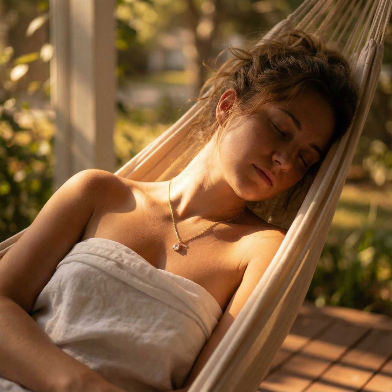 Astra Teardrop Necklace