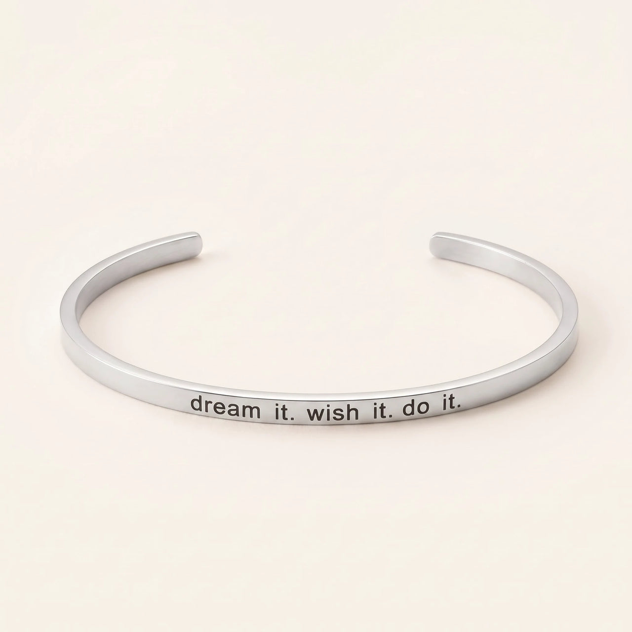Dream it. Wish it. Do it, silver engraved cuff bracelet | SKU: 4214557-silver-plated